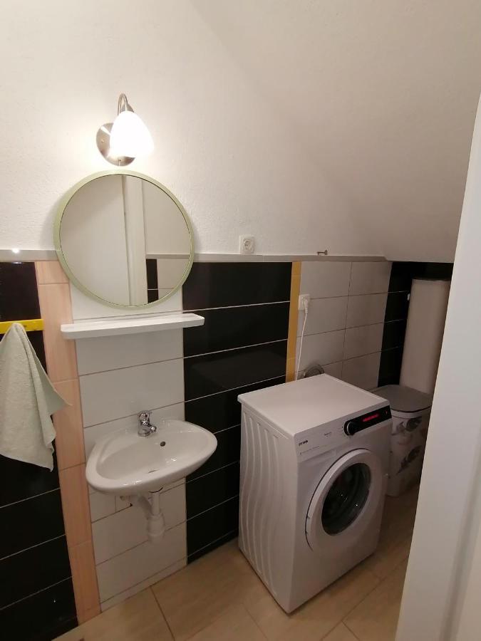Kuca Za Odmor Ema Hotel Šibenik Exterior foto